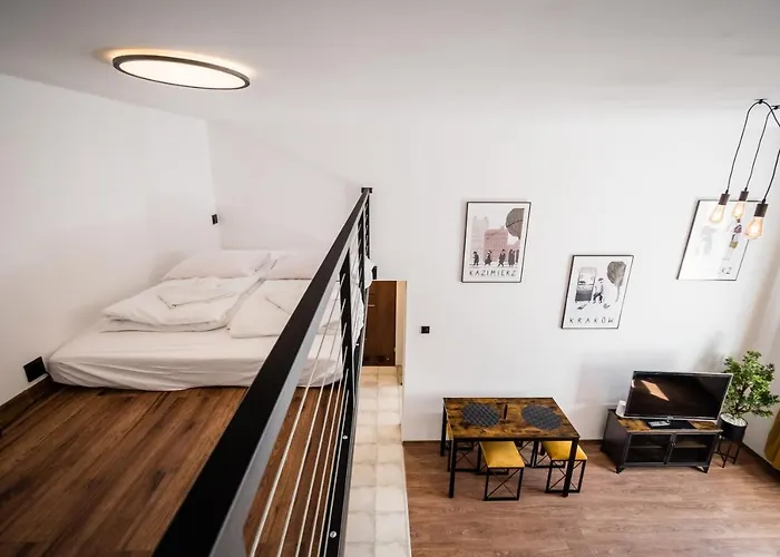 Dajwor Jewish Quarter Wawelofts アパート